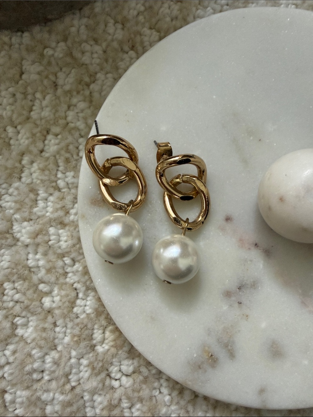 Gold Chain Link Earrings with White Pearl Drop